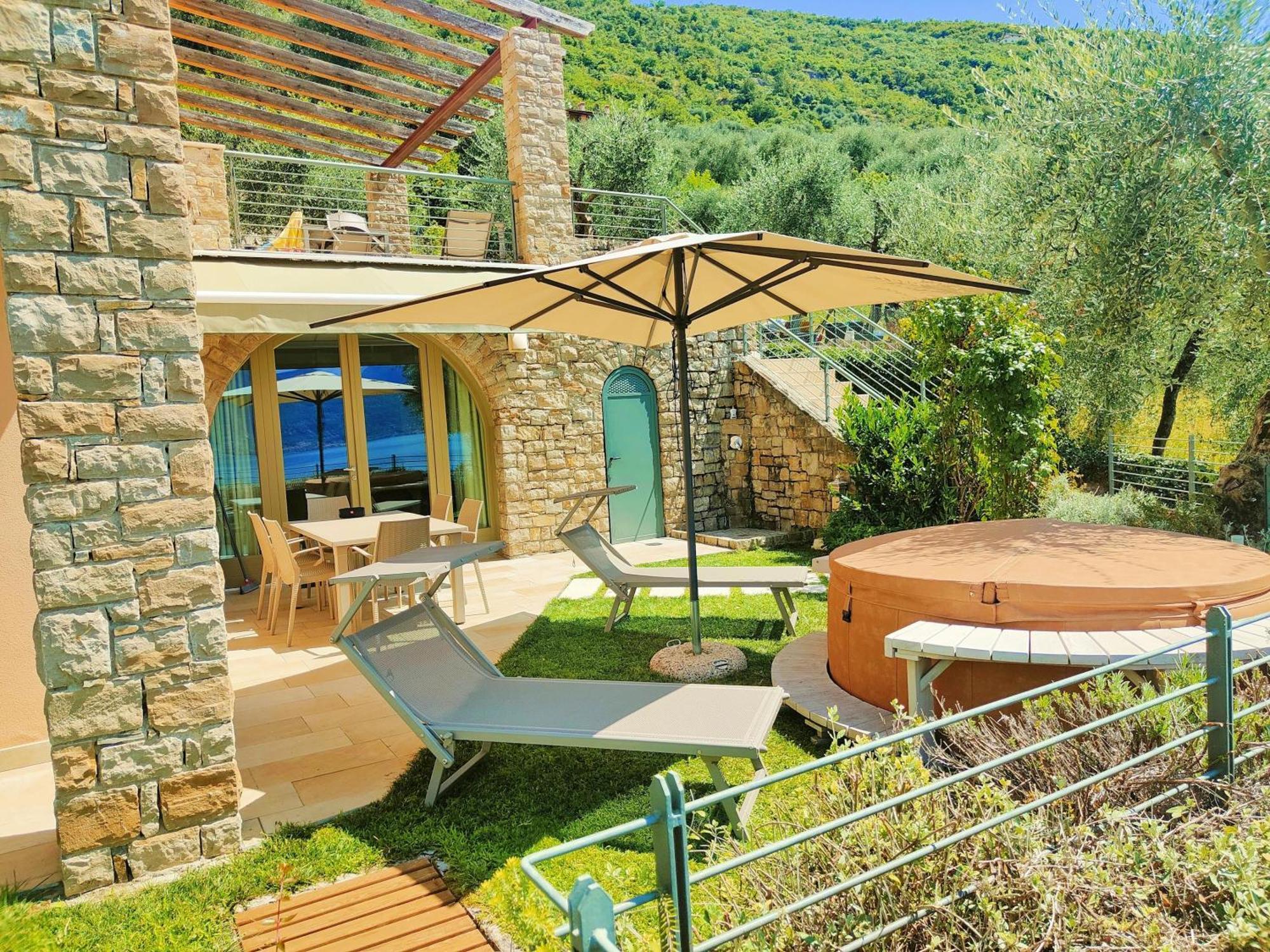 Villa Al Feudo Brenzone sul Garda Zewnętrze zdjęcie